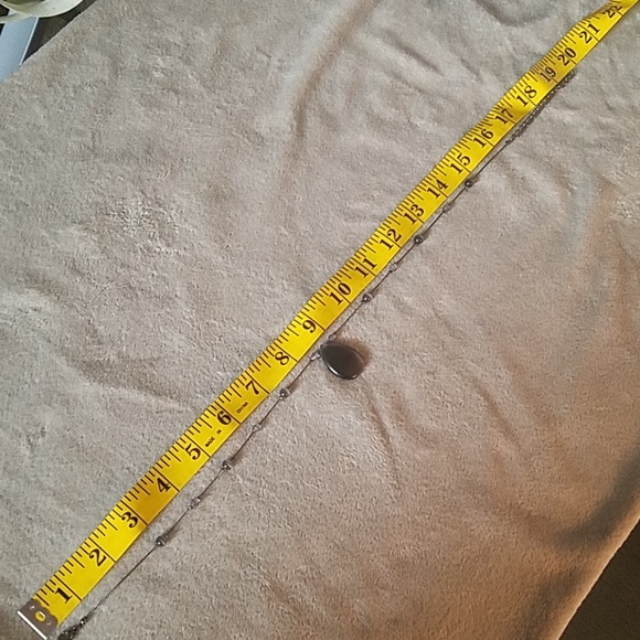 Necklace (Gray). - Picture 6 of 6